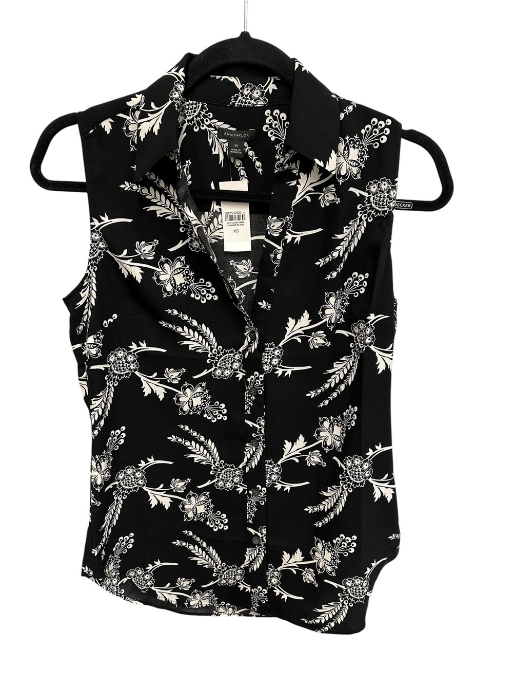 Ann Taylor sleeveless black white floral button down blouse Size XS NEW